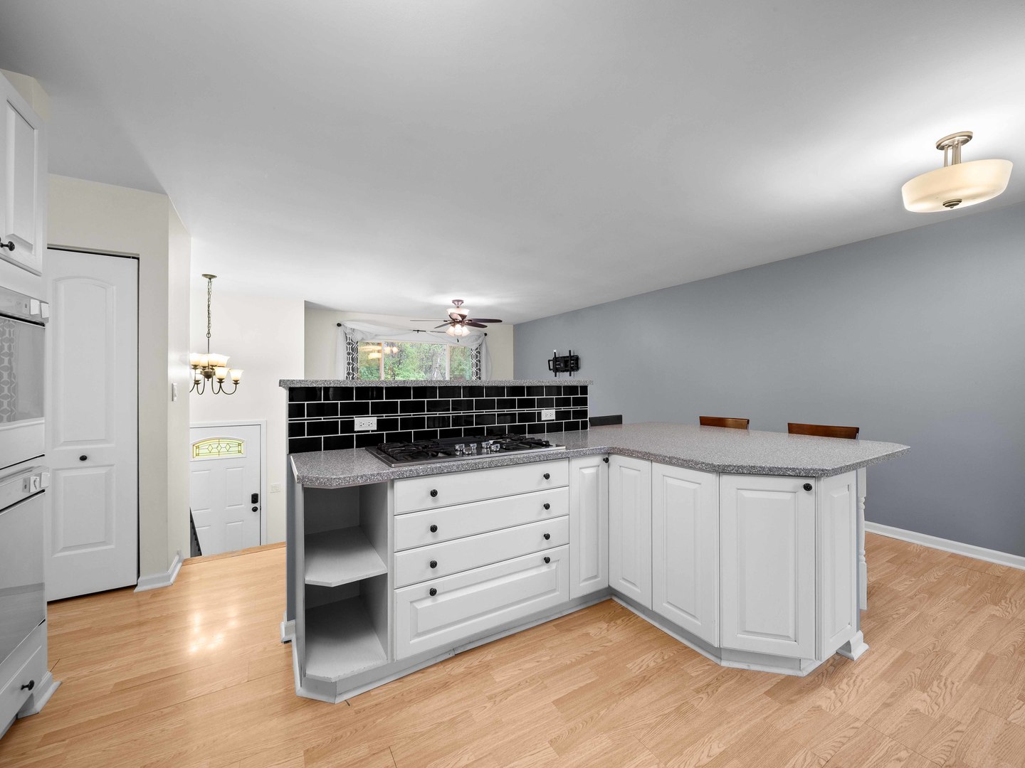 38025 N Lee Avenue, Spring Grove, IL 60081