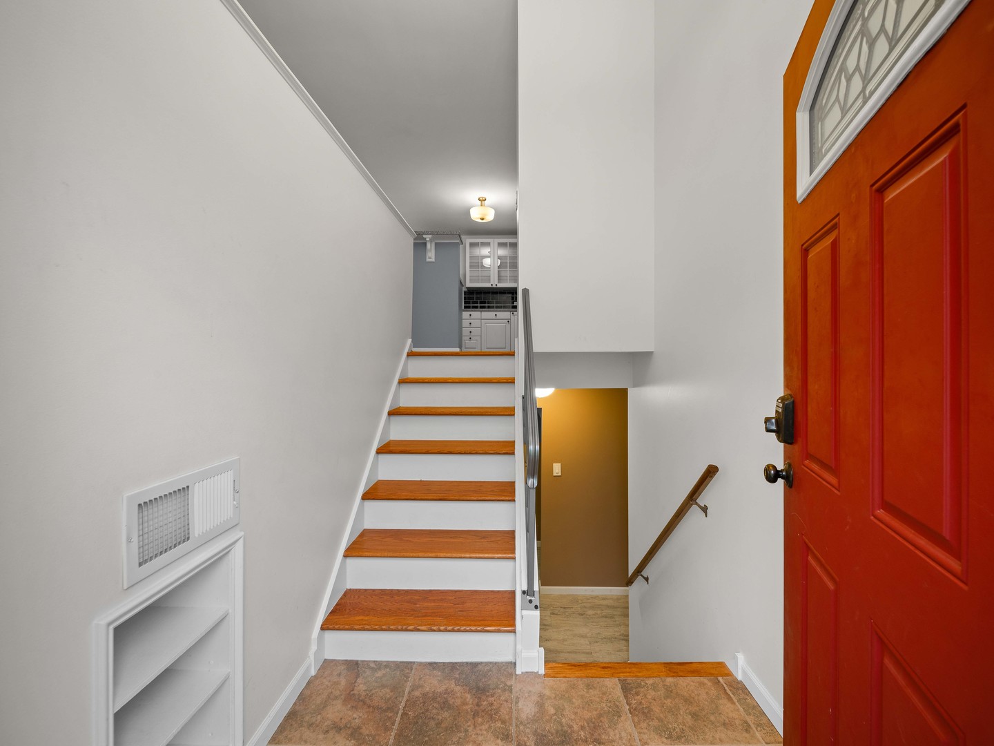 38025 N Lee Avenue, Spring Grove, IL 60081