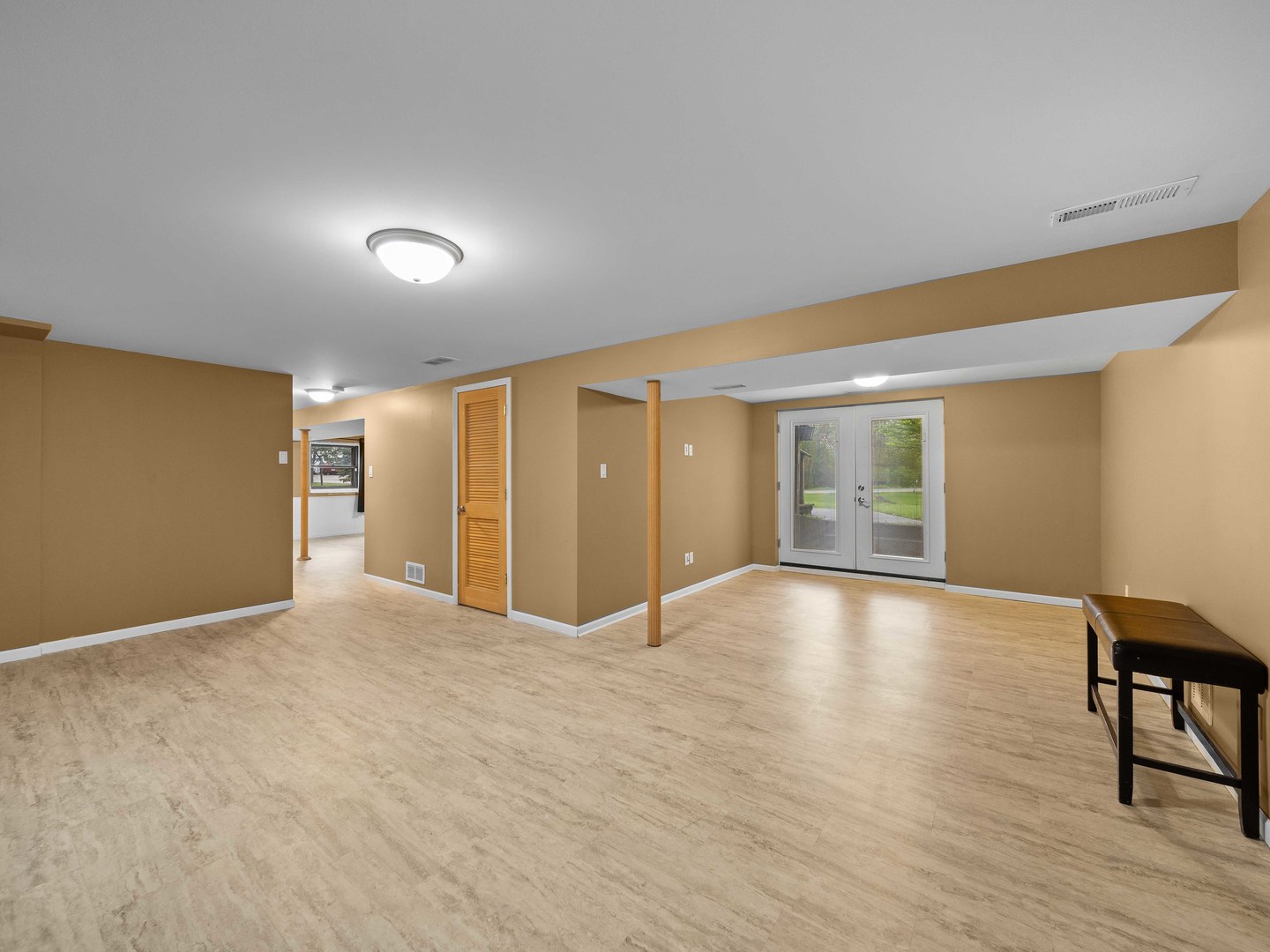 38025 N Lee Avenue, Spring Grove, IL 60081