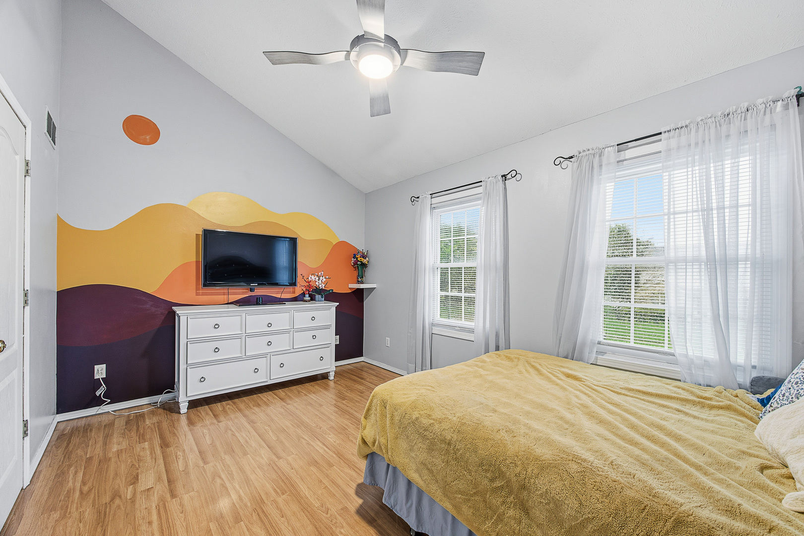 2 Bandecon Way, Bloomington, IL 61704