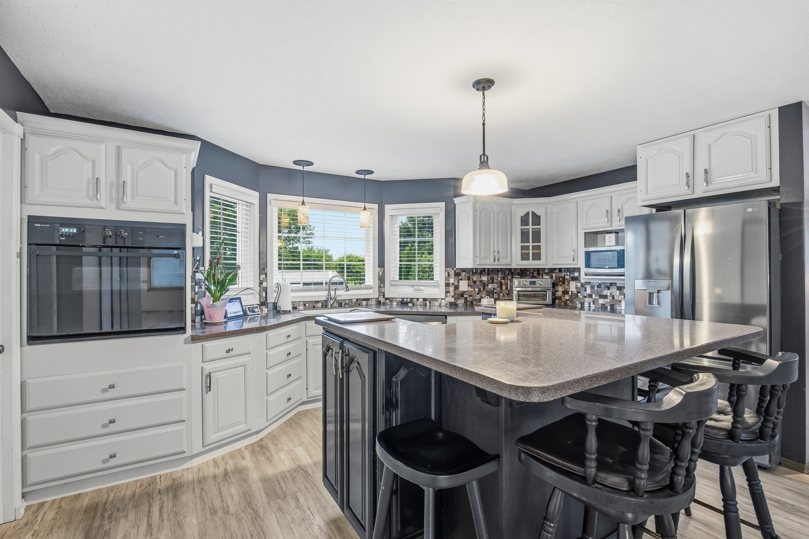 2 Bandecon Way, Bloomington, IL 61704