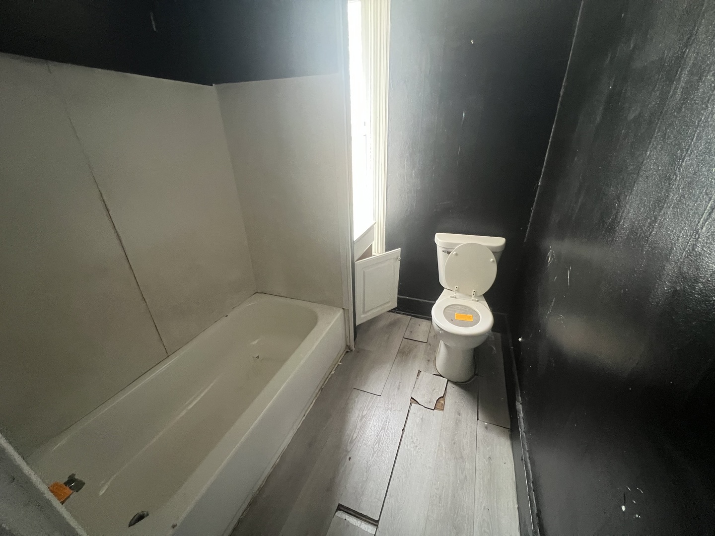 429 E Locust Street, Kankakee, IL 60901