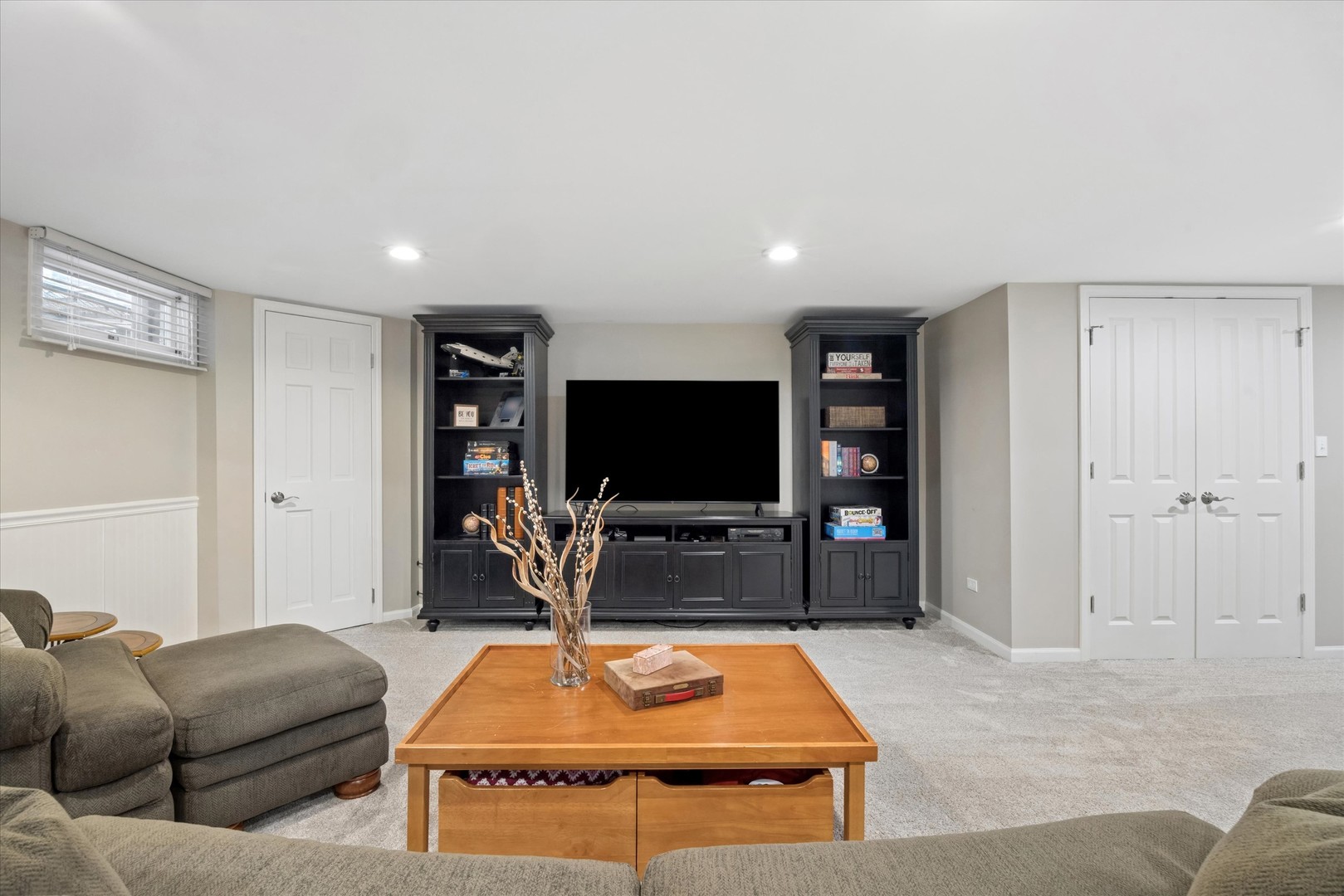 698 N Kenilworth Avenue, Glen Ellyn, IL 60137