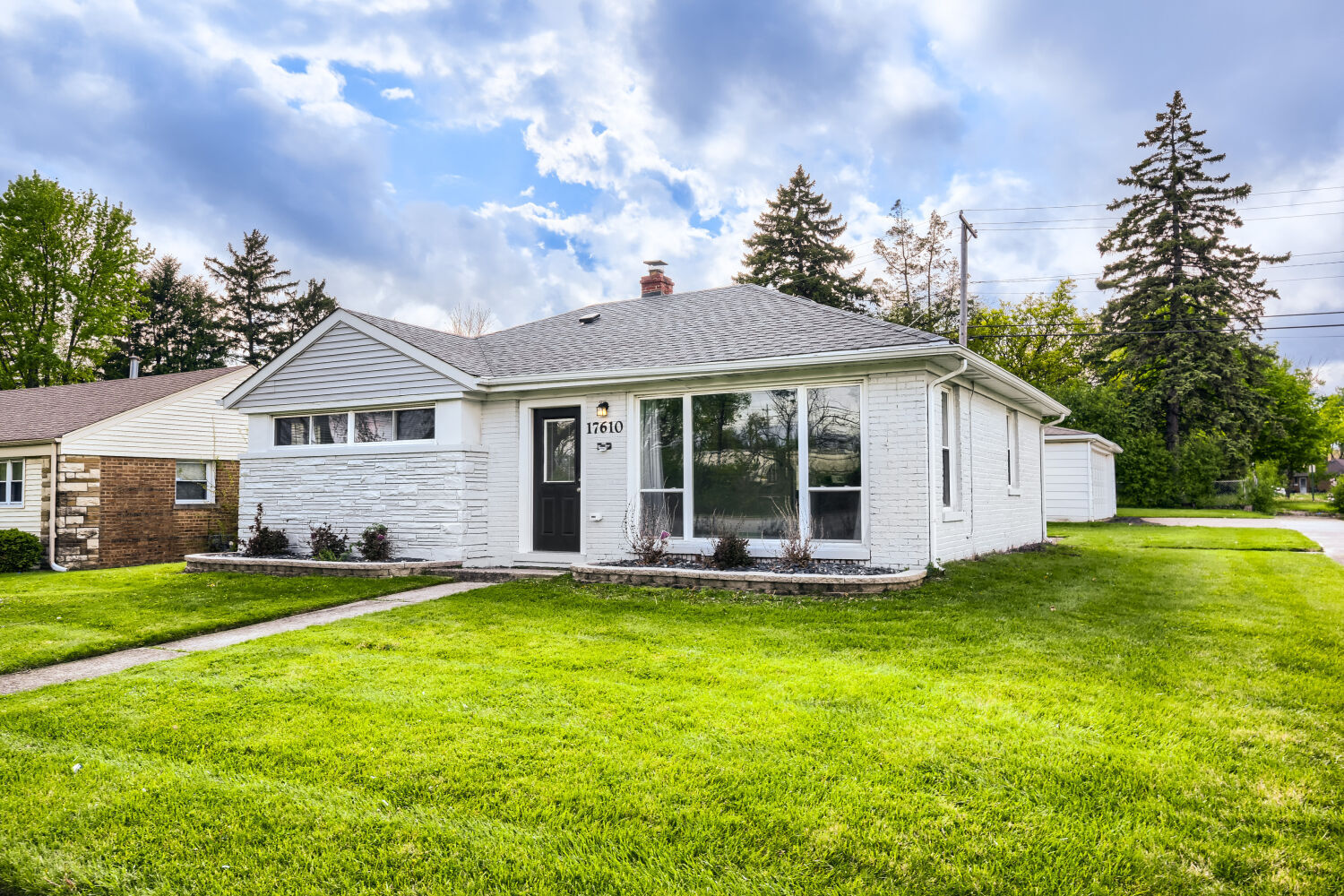 17610 Dixie Highway, Homewood, IL 60430