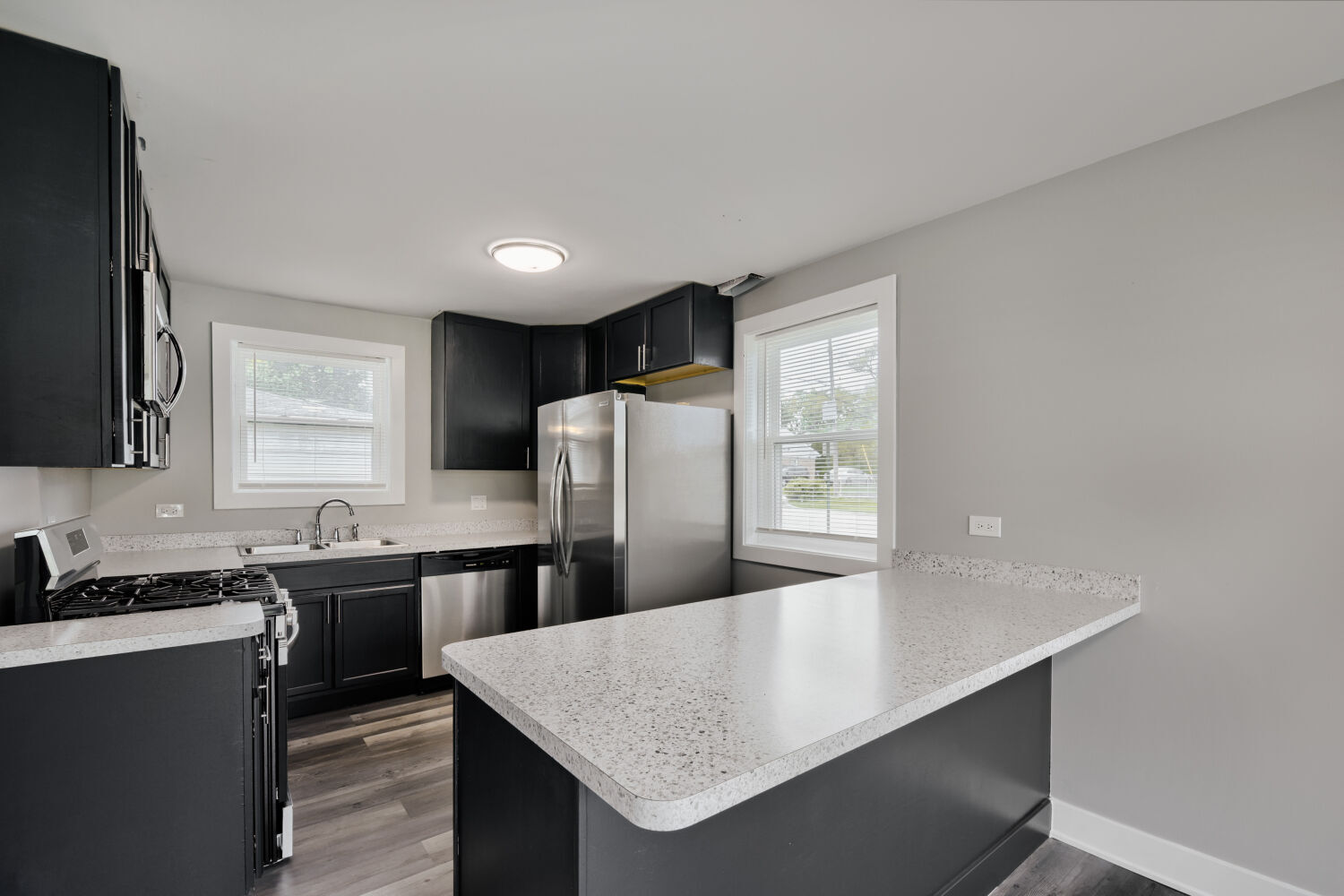 17610 Dixie Highway, Homewood, IL 60430