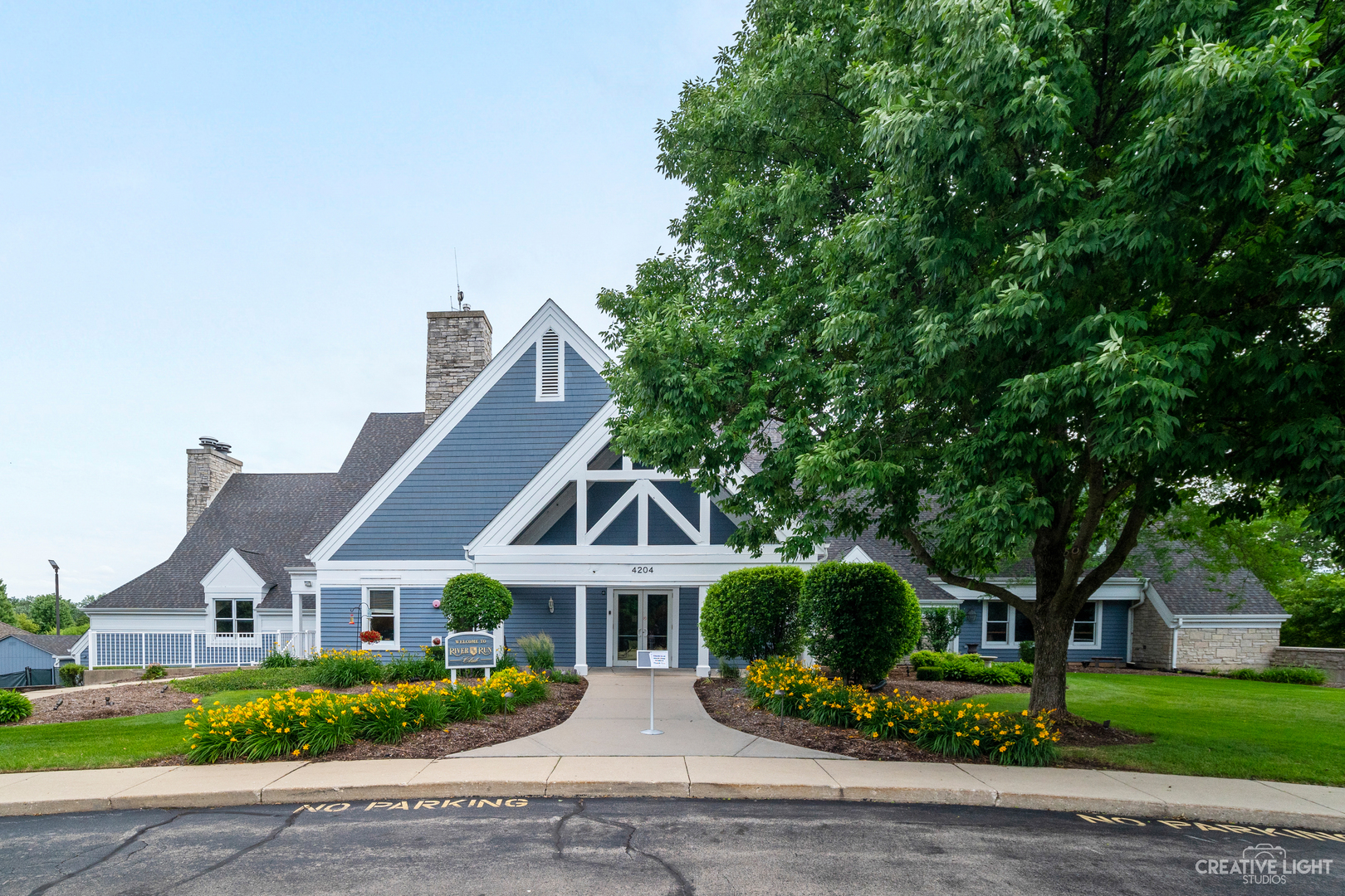 1728 Robert Lane, Naperville, IL 60564