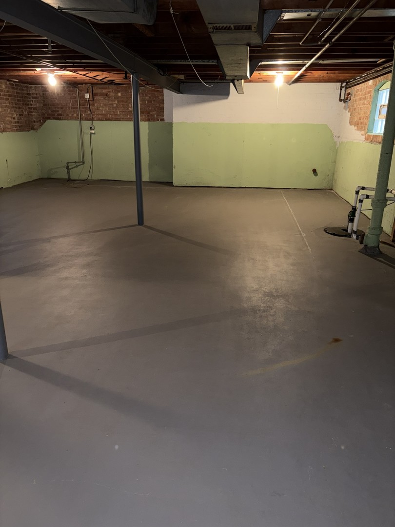 5121 S Springfield Avenue, Chicago, IL 60632