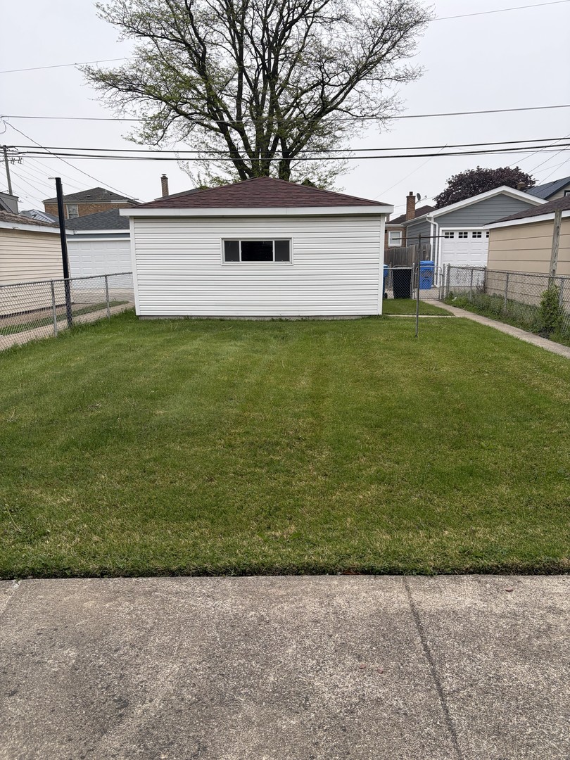 5121 S Springfield Avenue, Chicago, IL 60632