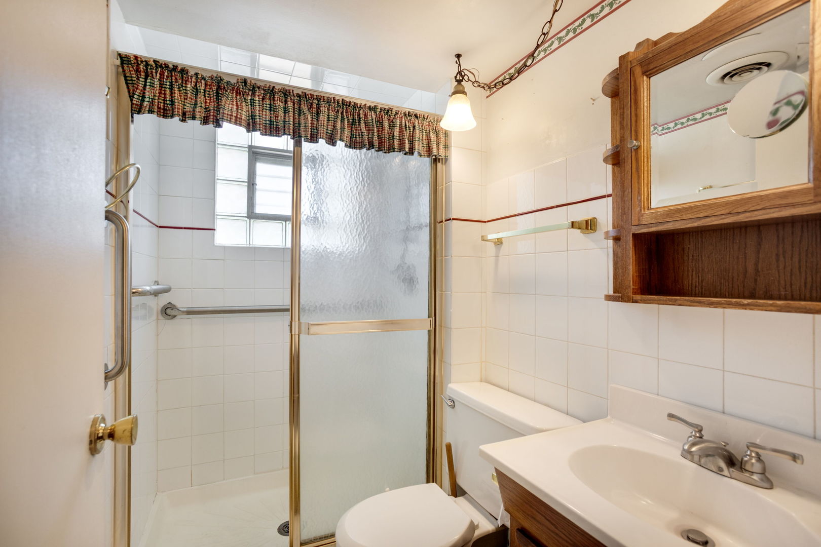 5712 W 102nd Street, Oak Lawn, IL 60453