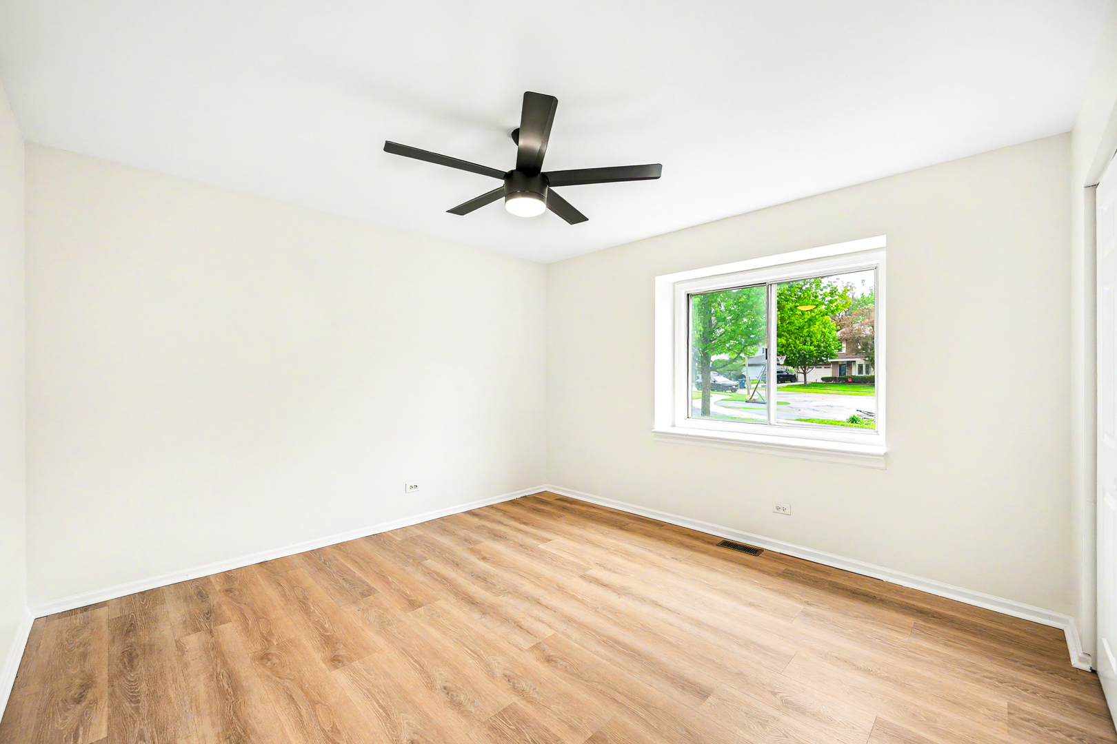 729 Hageman Place, Naperville, IL 60563