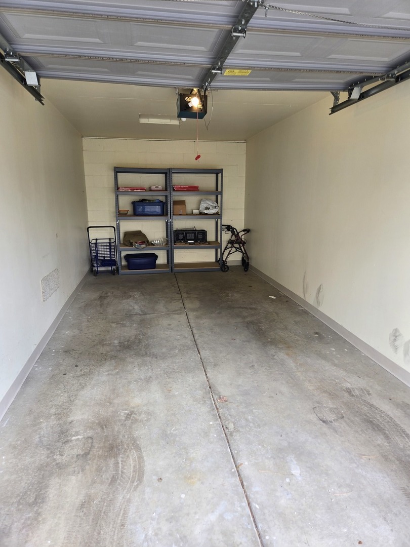 13950 Lavergne Avenue #907, Crestwood, IL 60418