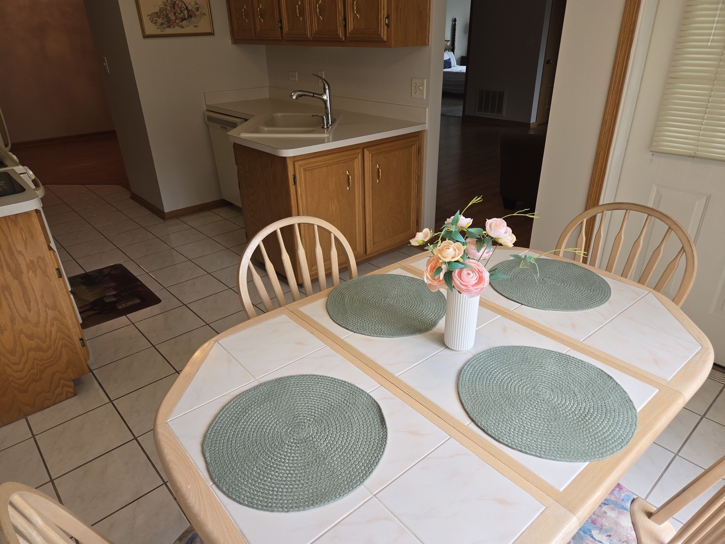 13950 Lavergne Avenue #907, Crestwood, IL 60418