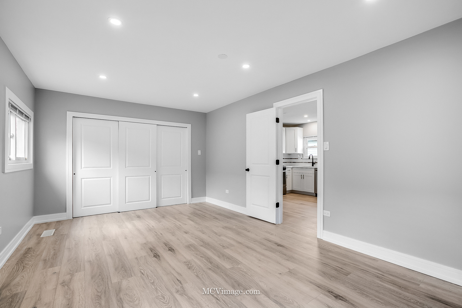 9428 S Perry Avenue, Chicago, IL 60620