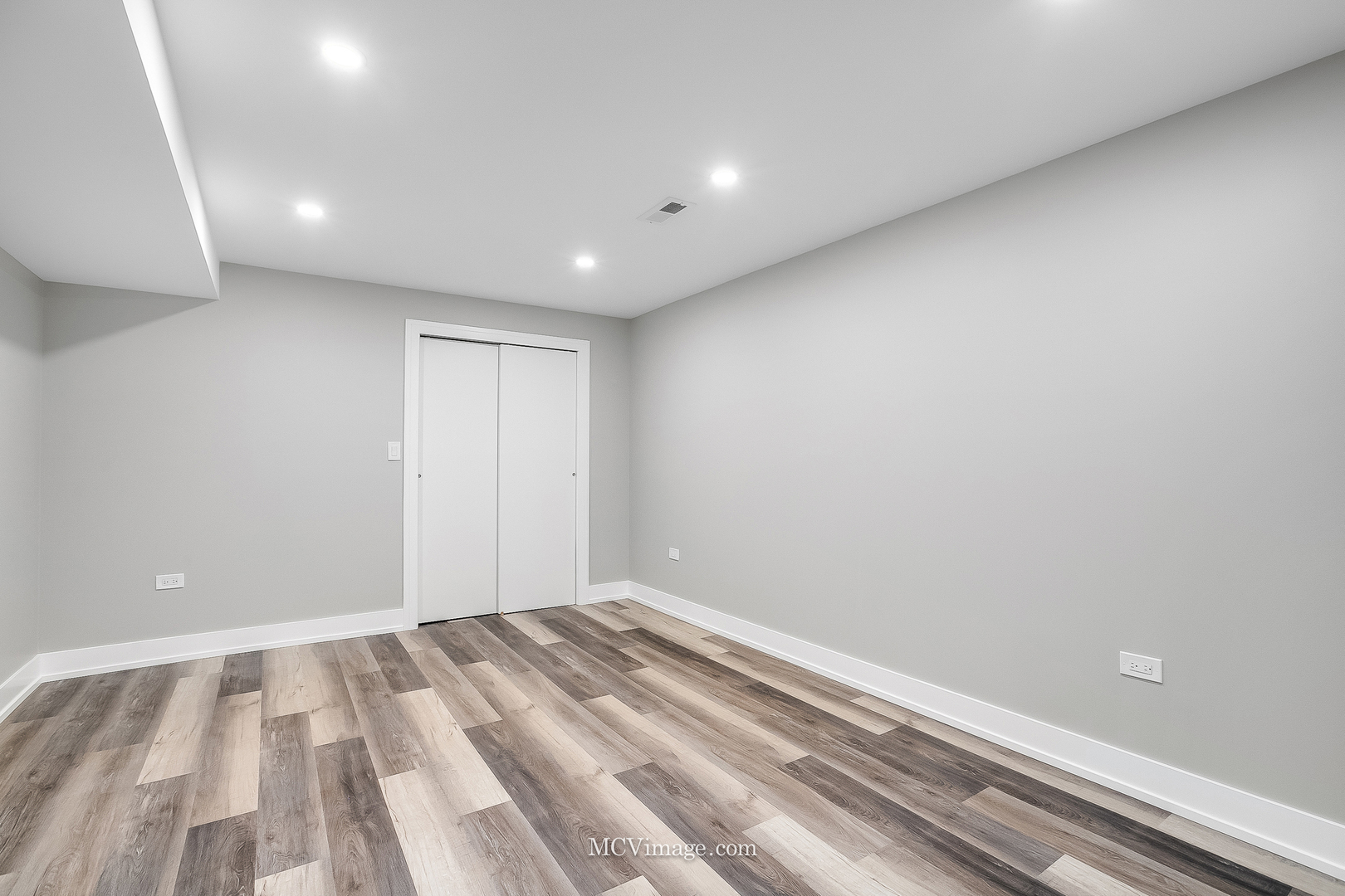 9428 S Perry Avenue, Chicago, IL 60620