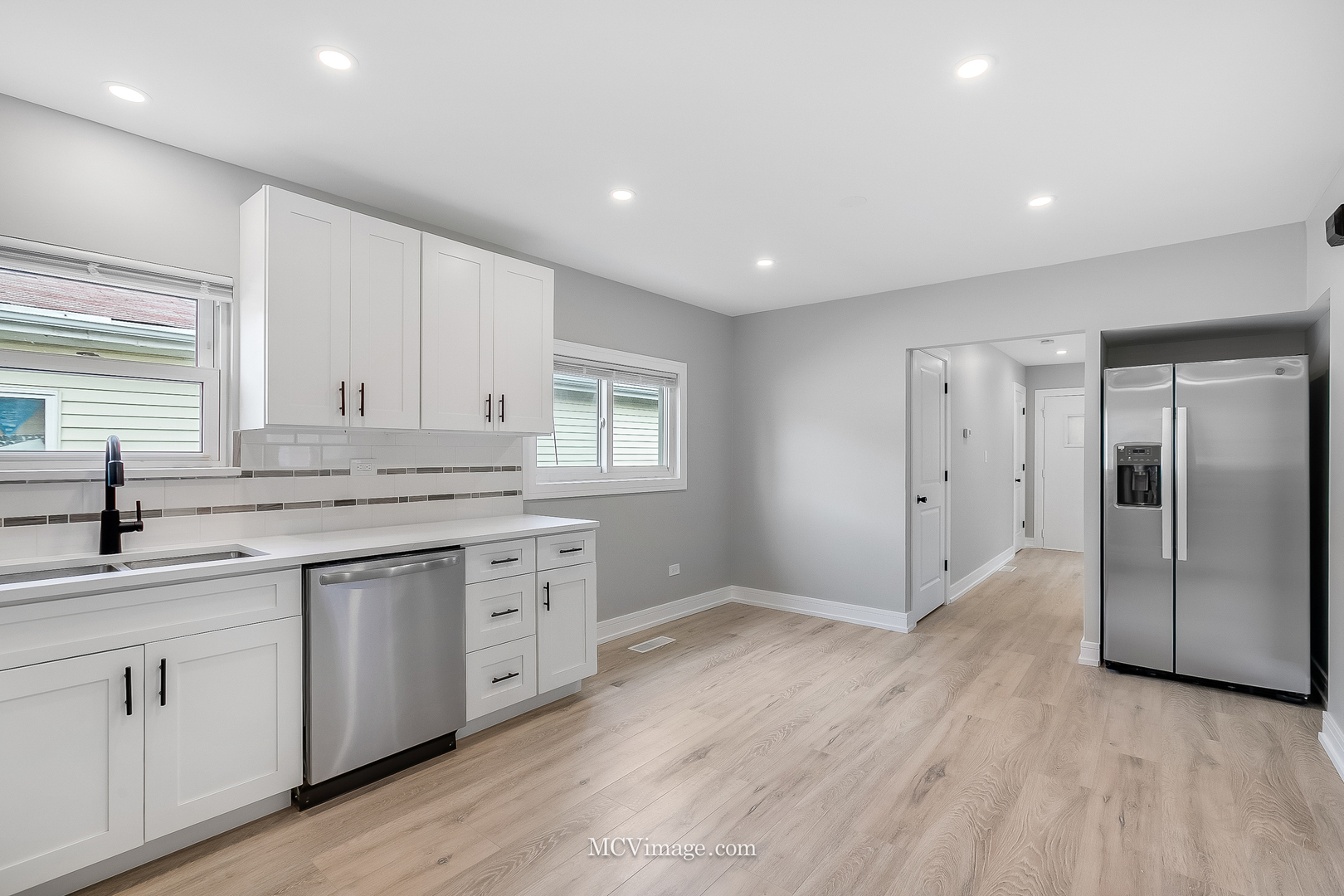 9428 S Perry Avenue, Chicago, IL 60620