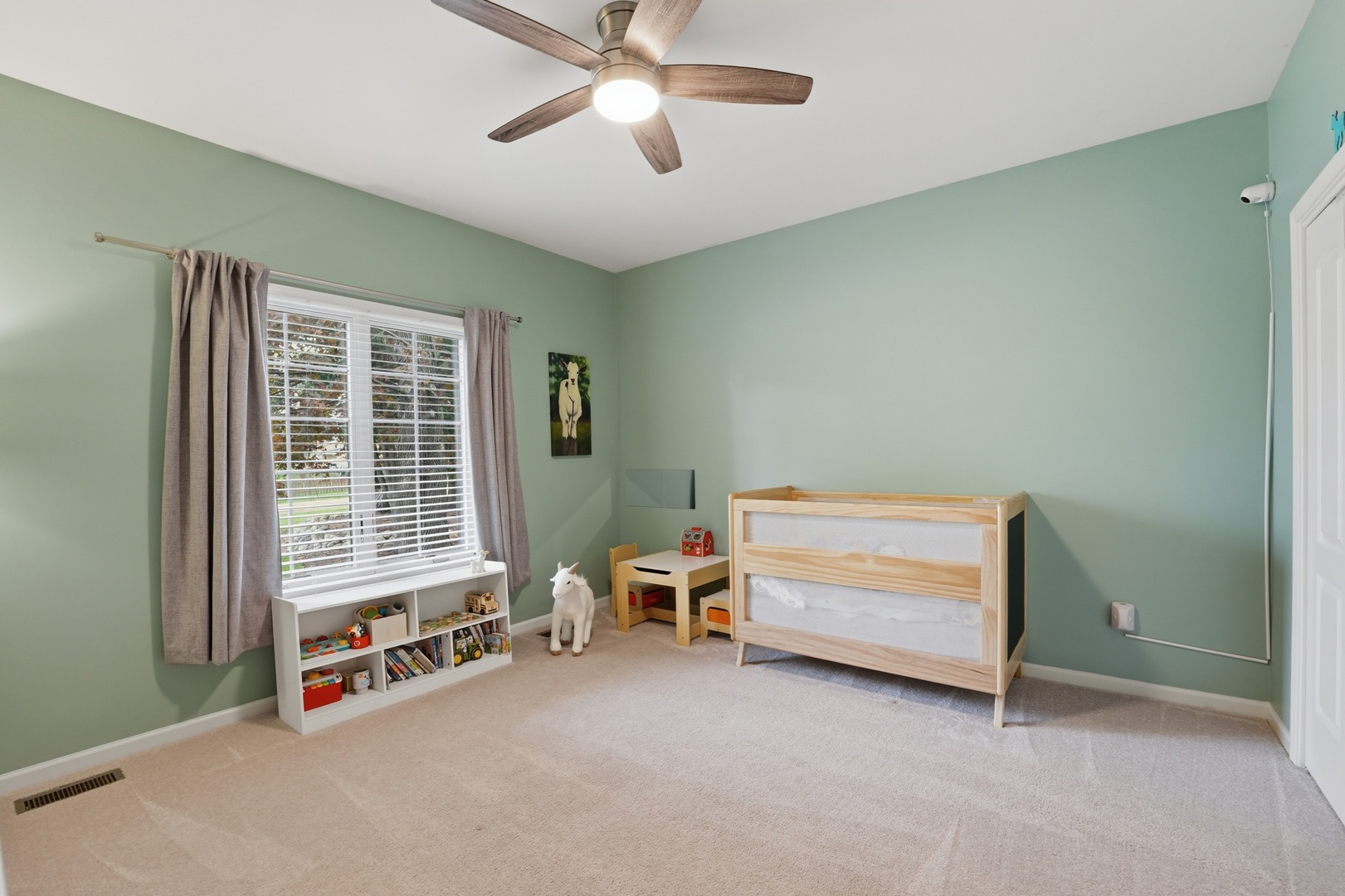 2414 Mehring Avenue, Johnsburg, IL 60051