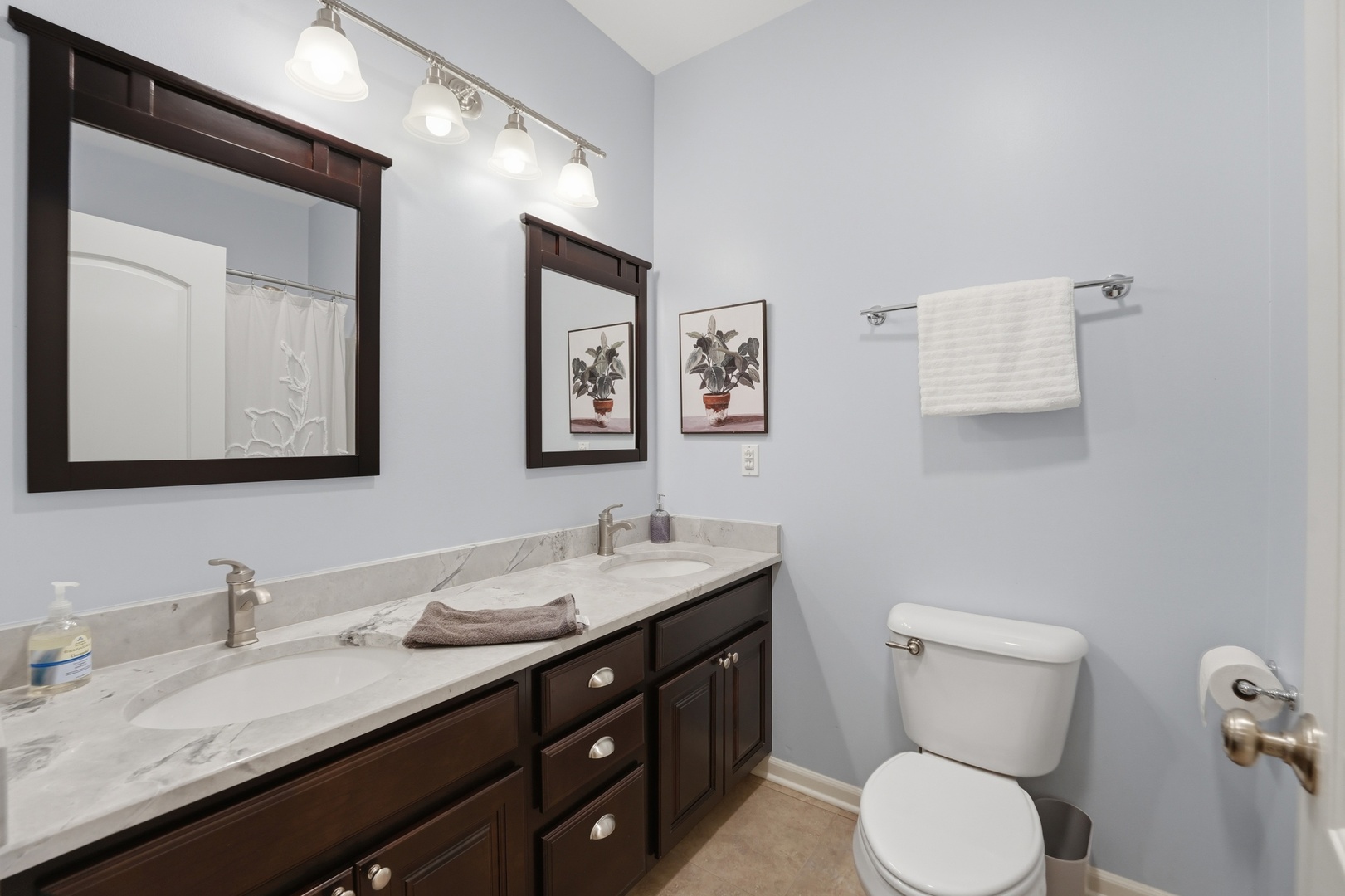 2414 Mehring Avenue, Johnsburg, IL 60051