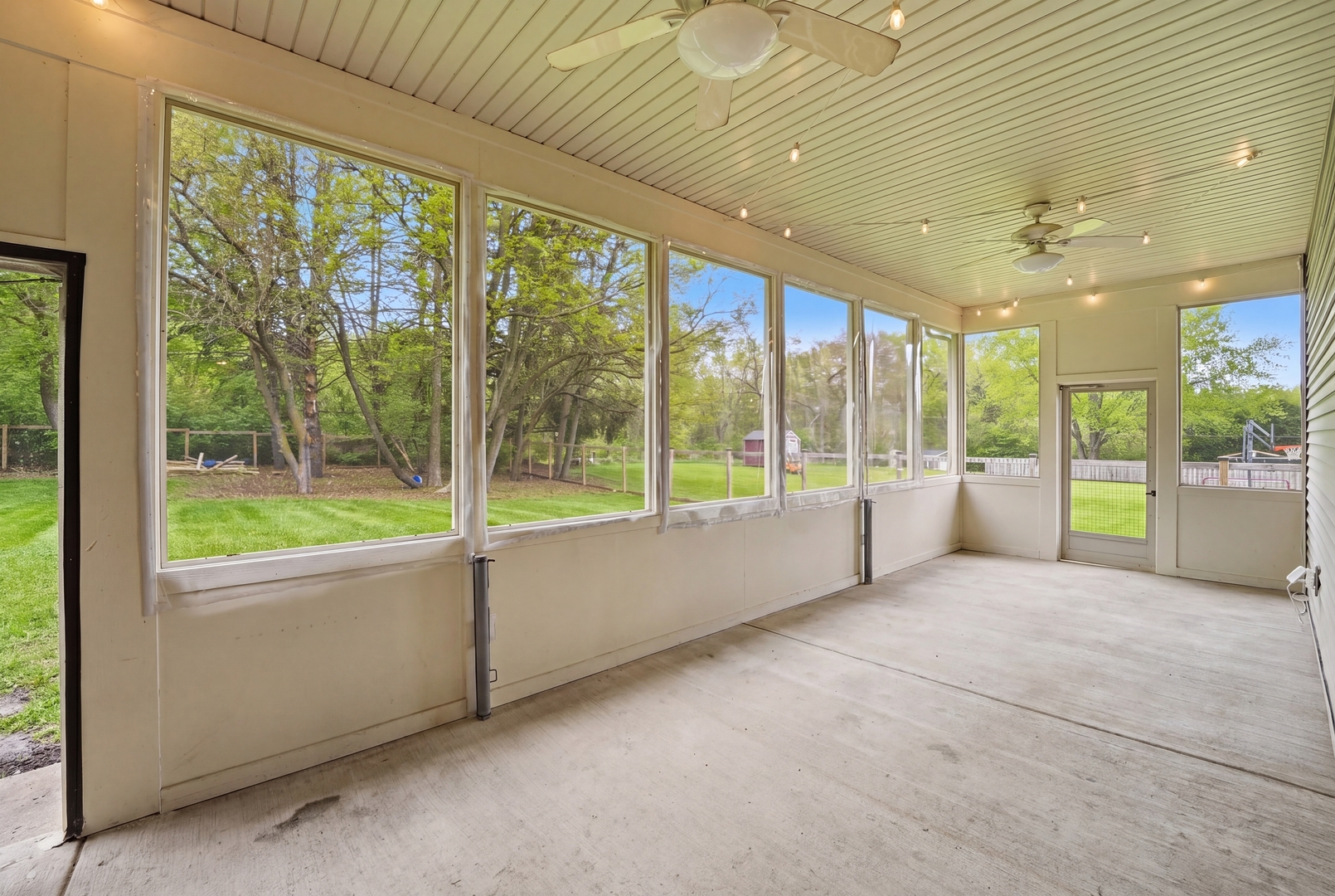 2414 Mehring Avenue, Johnsburg, IL 60051