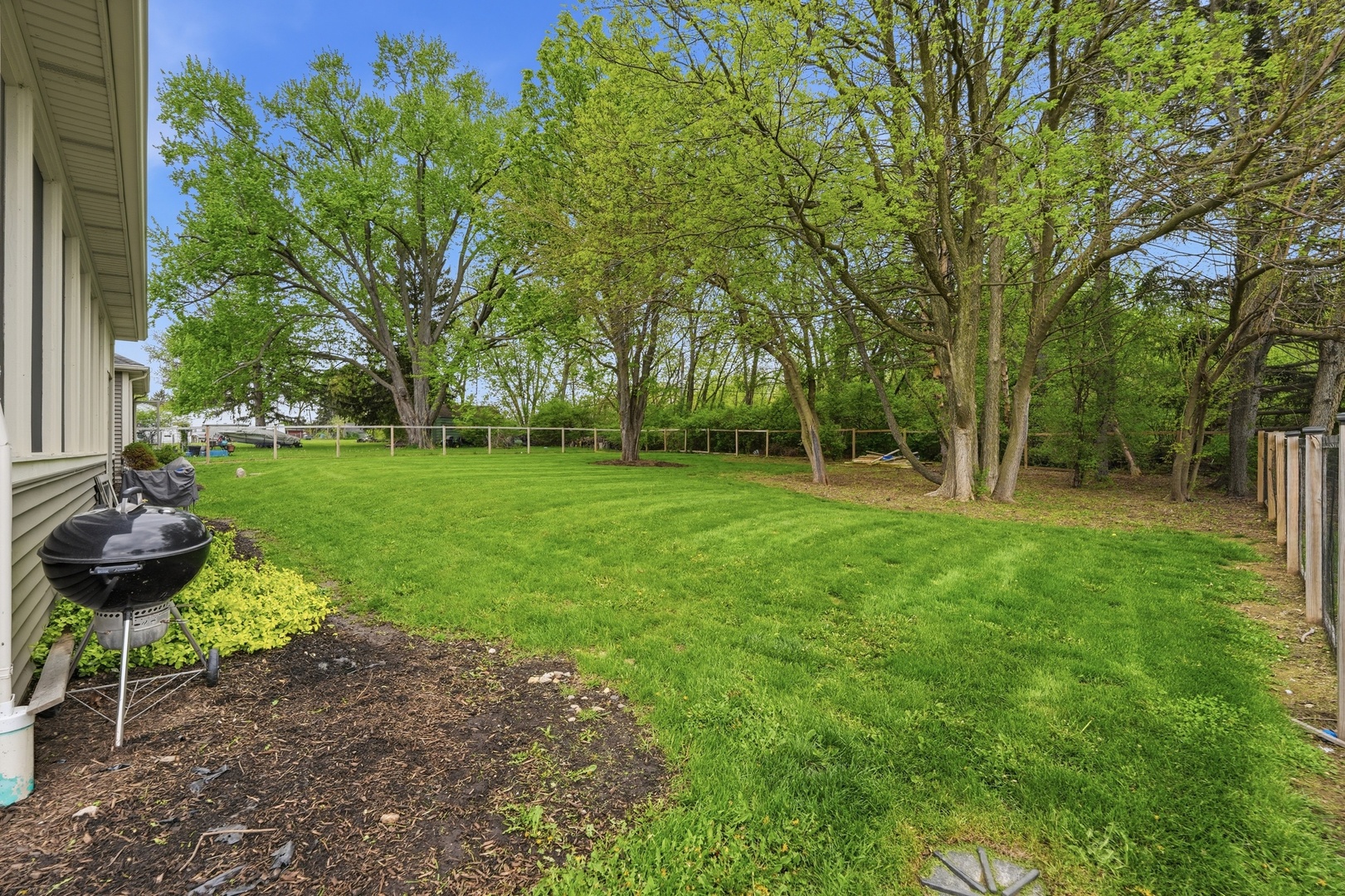 2414 Mehring Avenue, Johnsburg, IL 60051