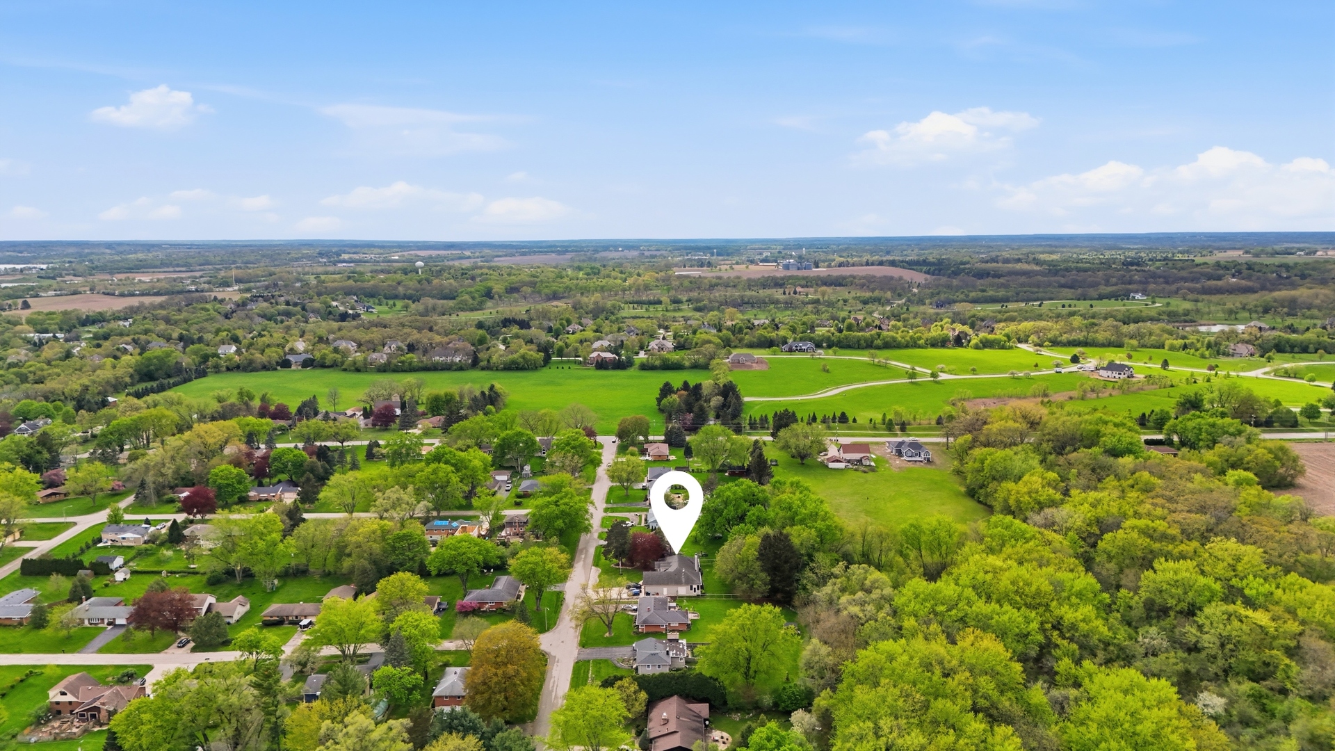 2414 Mehring Avenue, Johnsburg, IL 60051