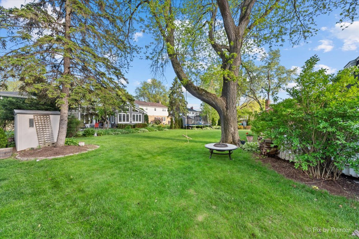 961 N TOPANGA Avenue, Palatine, IL 60074