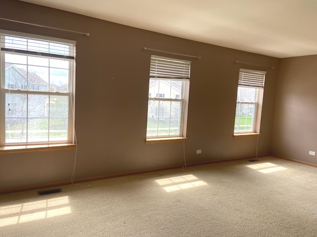 2550 Providence Avenue, Aurora, IL 60503