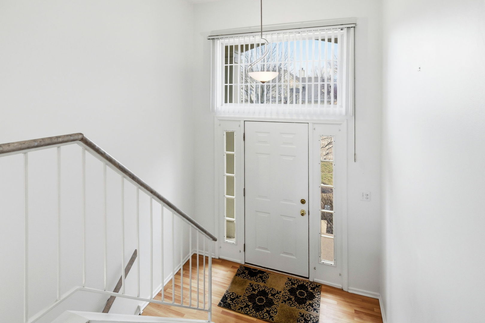 1632 Columbia Circle #2, Bartlett, IL 60103