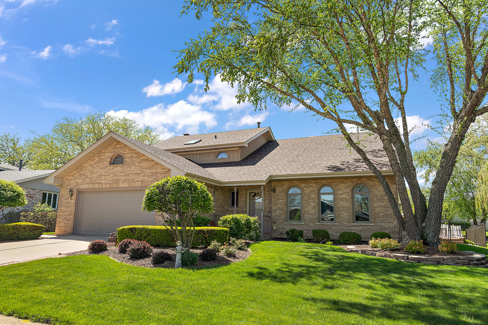 17300 Brook Hill Drive, Orland Park, IL 60467