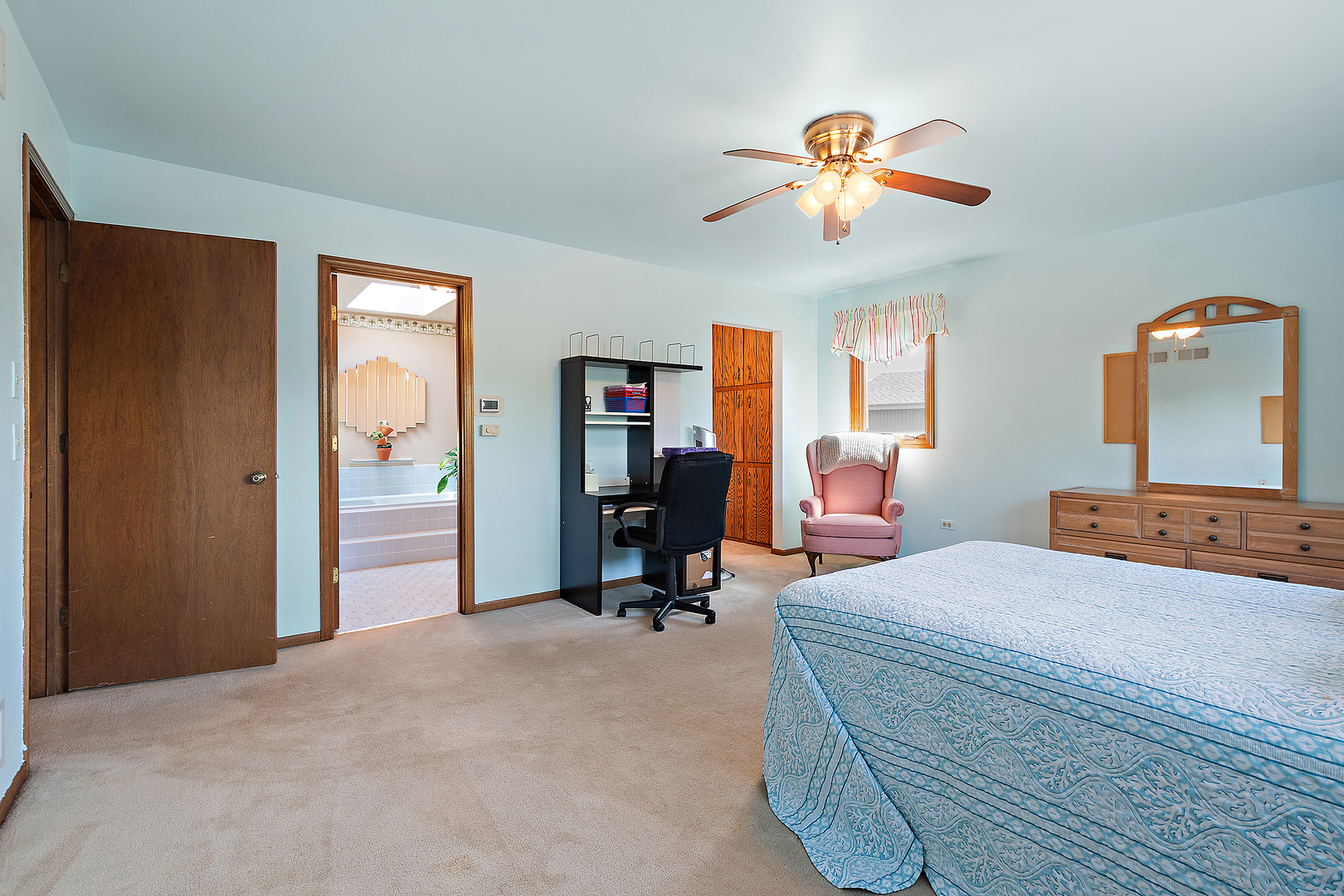 17300 Brook Hill Drive, Orland Park, IL 60467