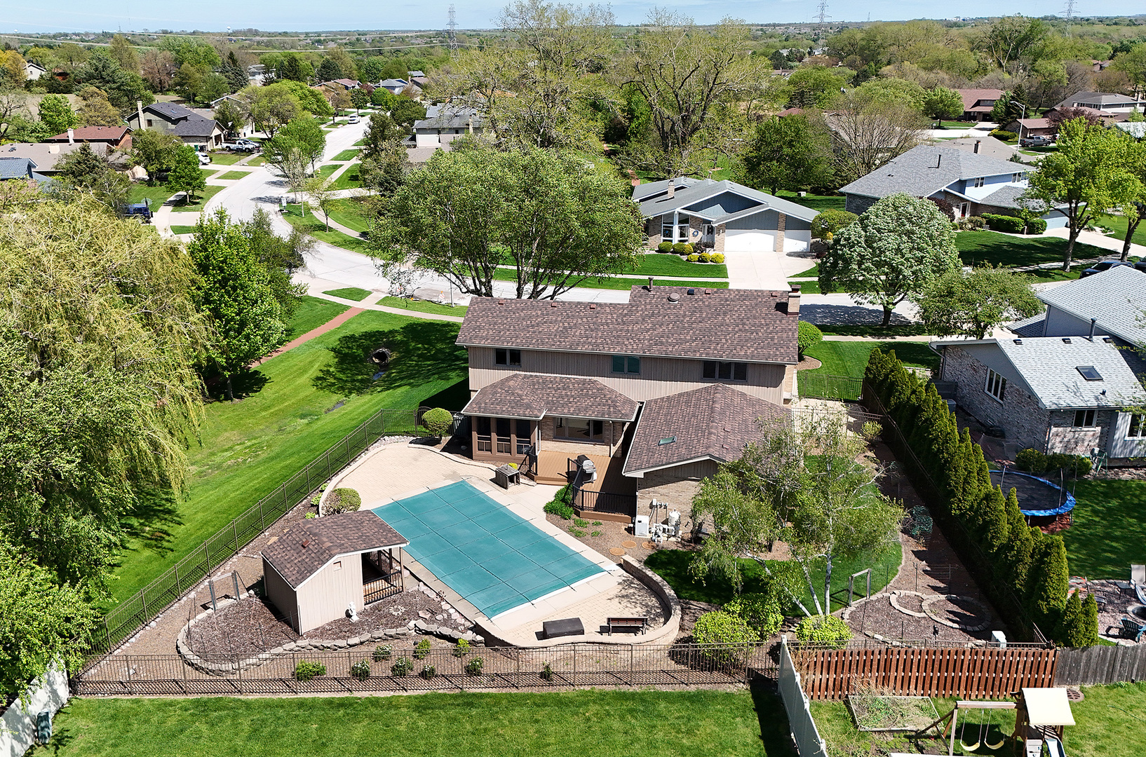 17300 Brook Hill Drive, Orland Park, IL 60467