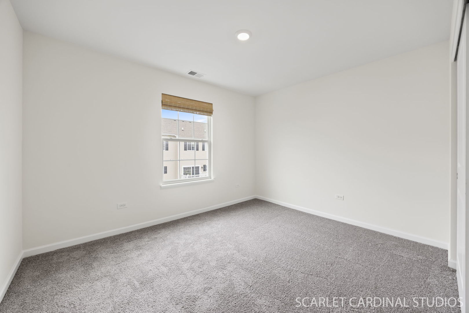 169 Lakeshore Drive, Oswego, IL 60543