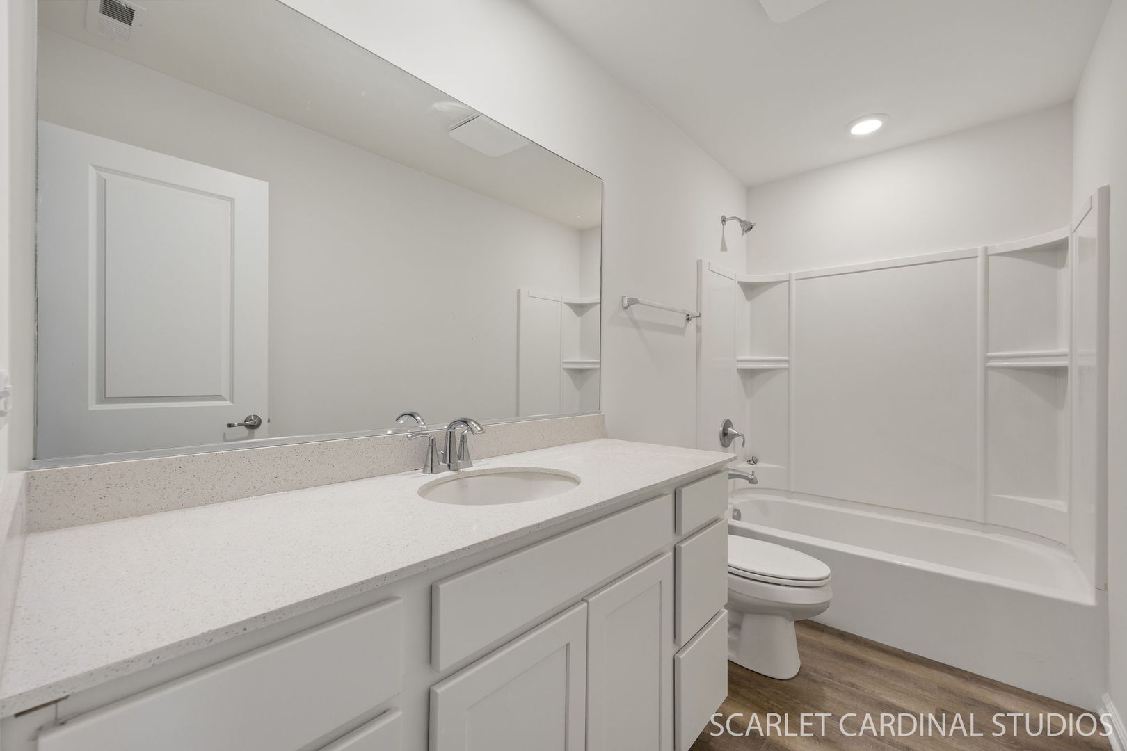 169 Lakeshore Drive, Oswego, IL 60543