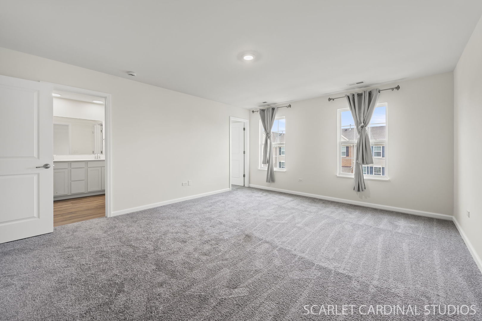 169 Lakeshore Drive, Oswego, IL 60543