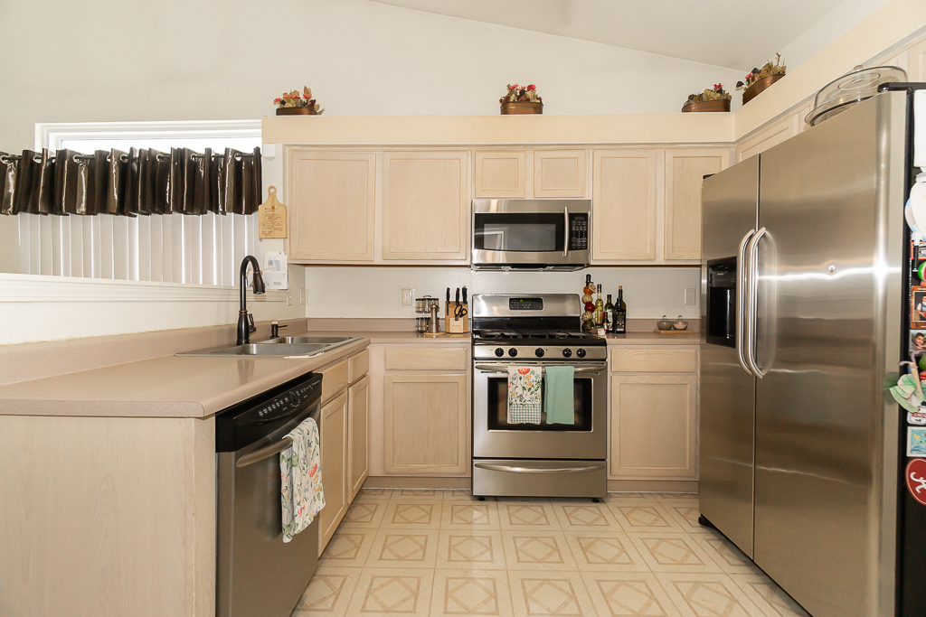 23313 W Odessa Court #23313, Plainfield, IL 60544