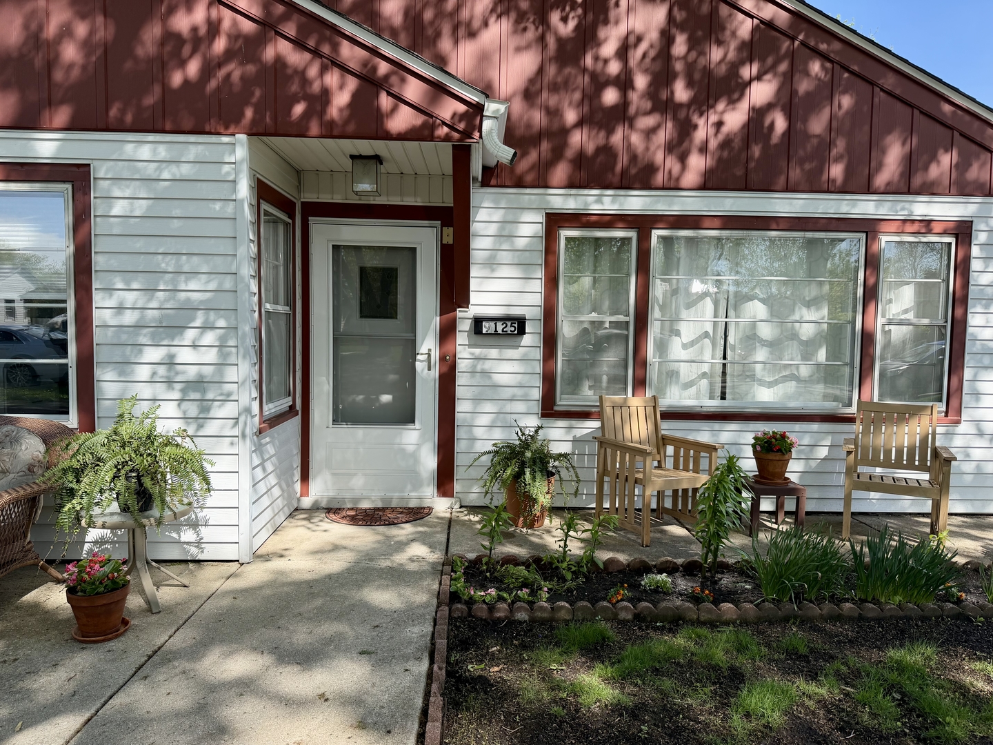 9125 S 51st Avenue, Oak Lawn, IL 60453