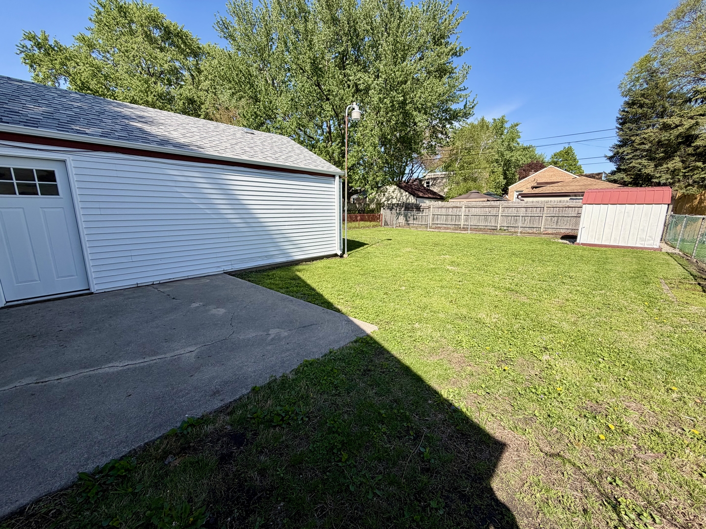 9125 S 51st Avenue, Oak Lawn, IL 60453