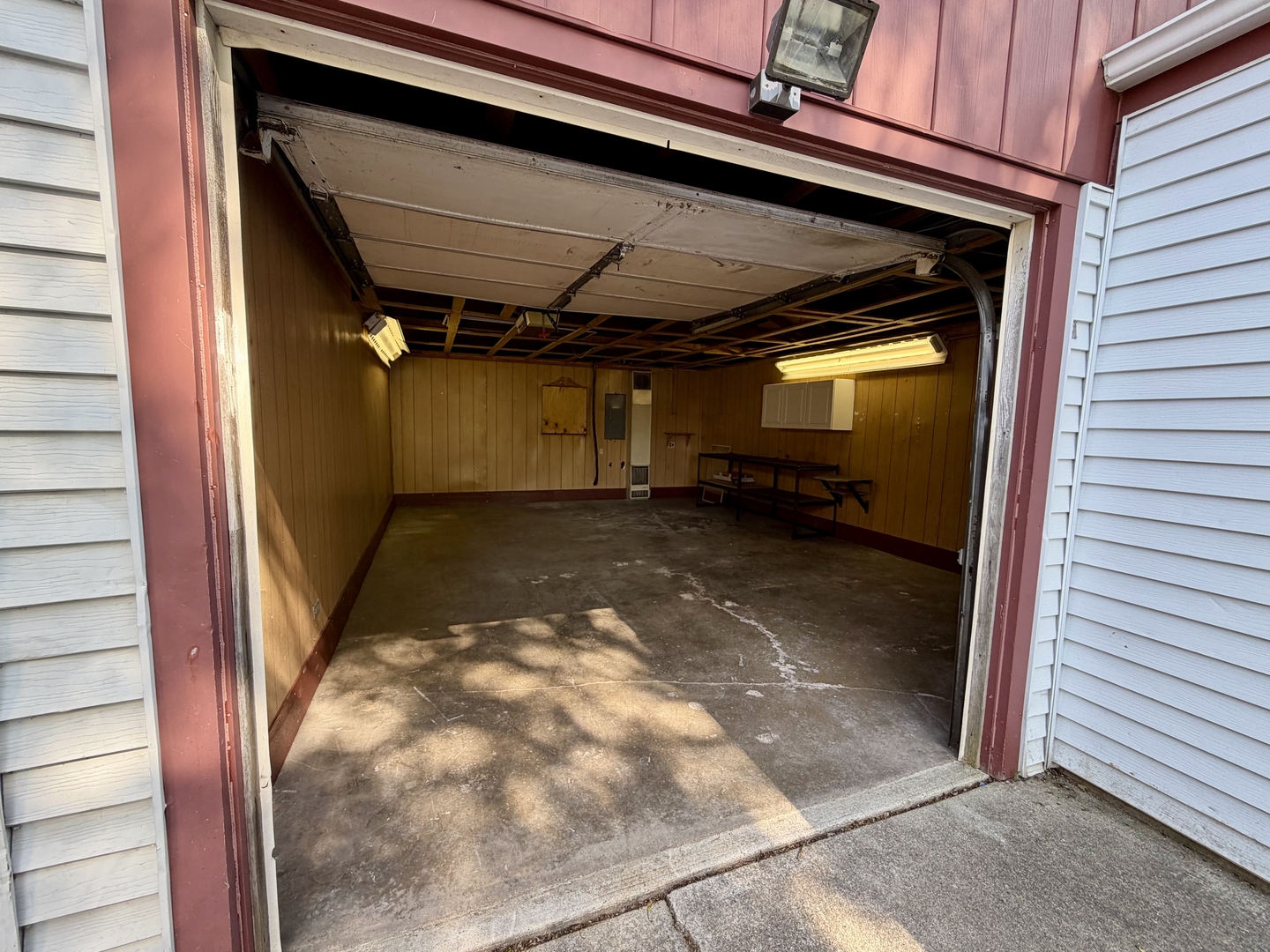 9125 S 51st Avenue, Oak Lawn, IL 60453