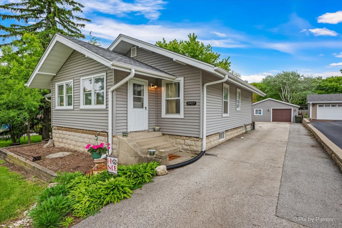 5907 Sherman Avenue, Downers Grove, IL 60516
