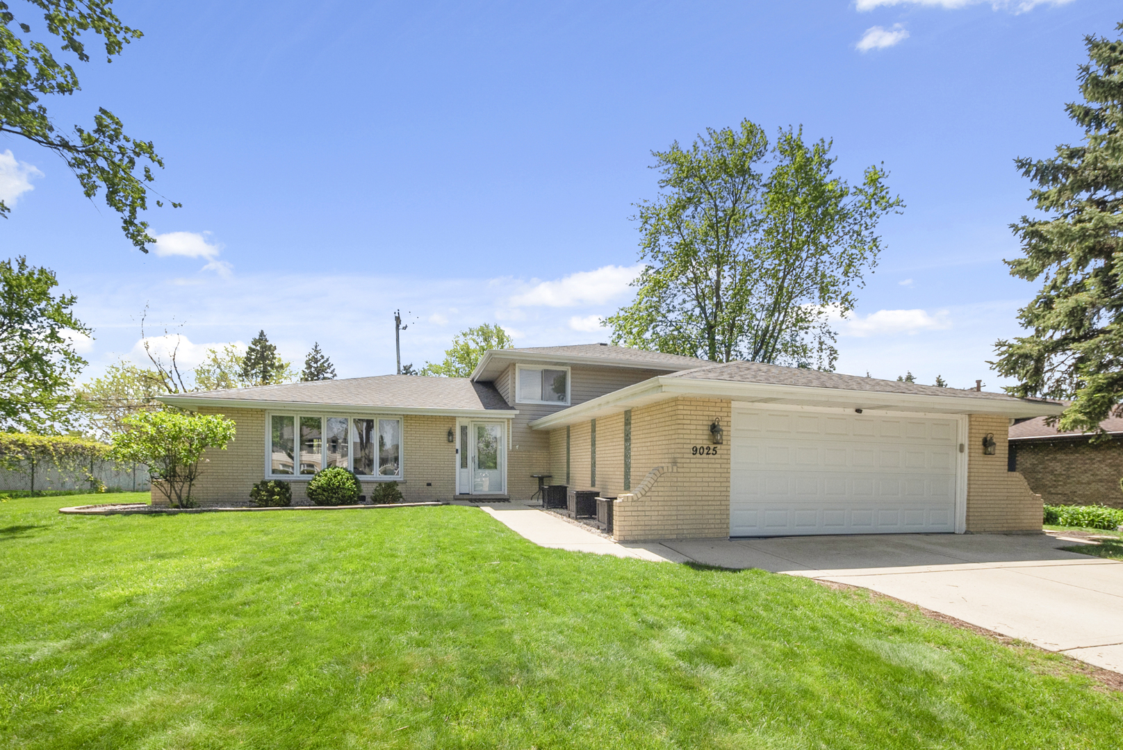 9025 Kathy Court, Orland Park, IL 60462