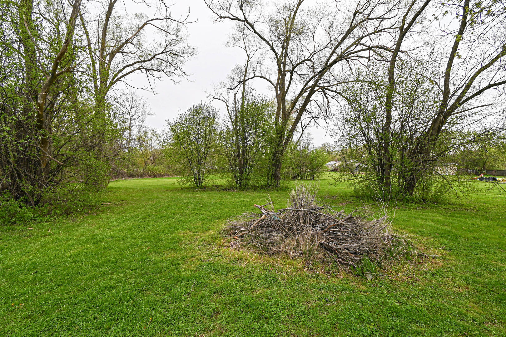 2710 30th Street, Zion, IL 60099