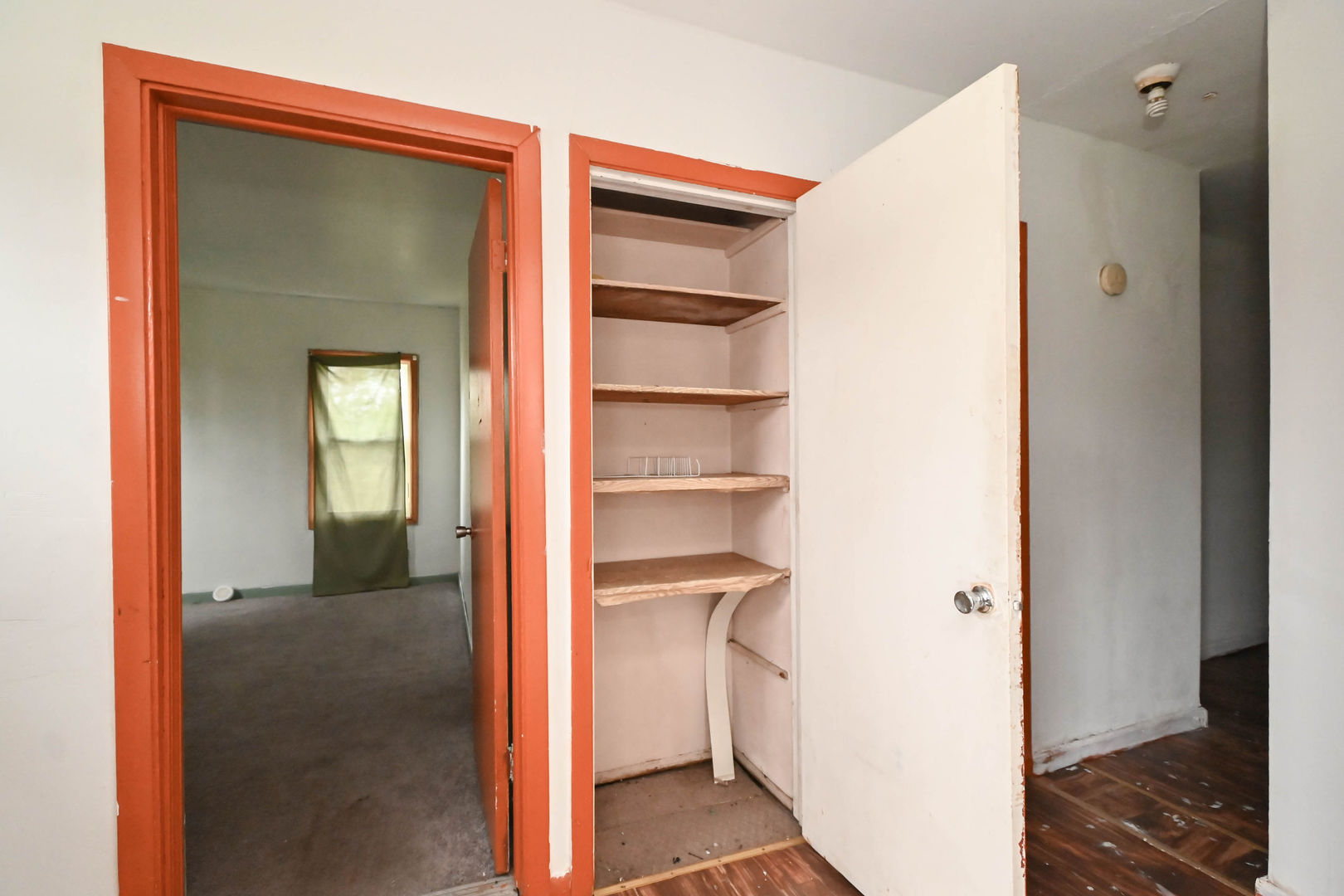 2710 30th Street, Zion, IL 60099