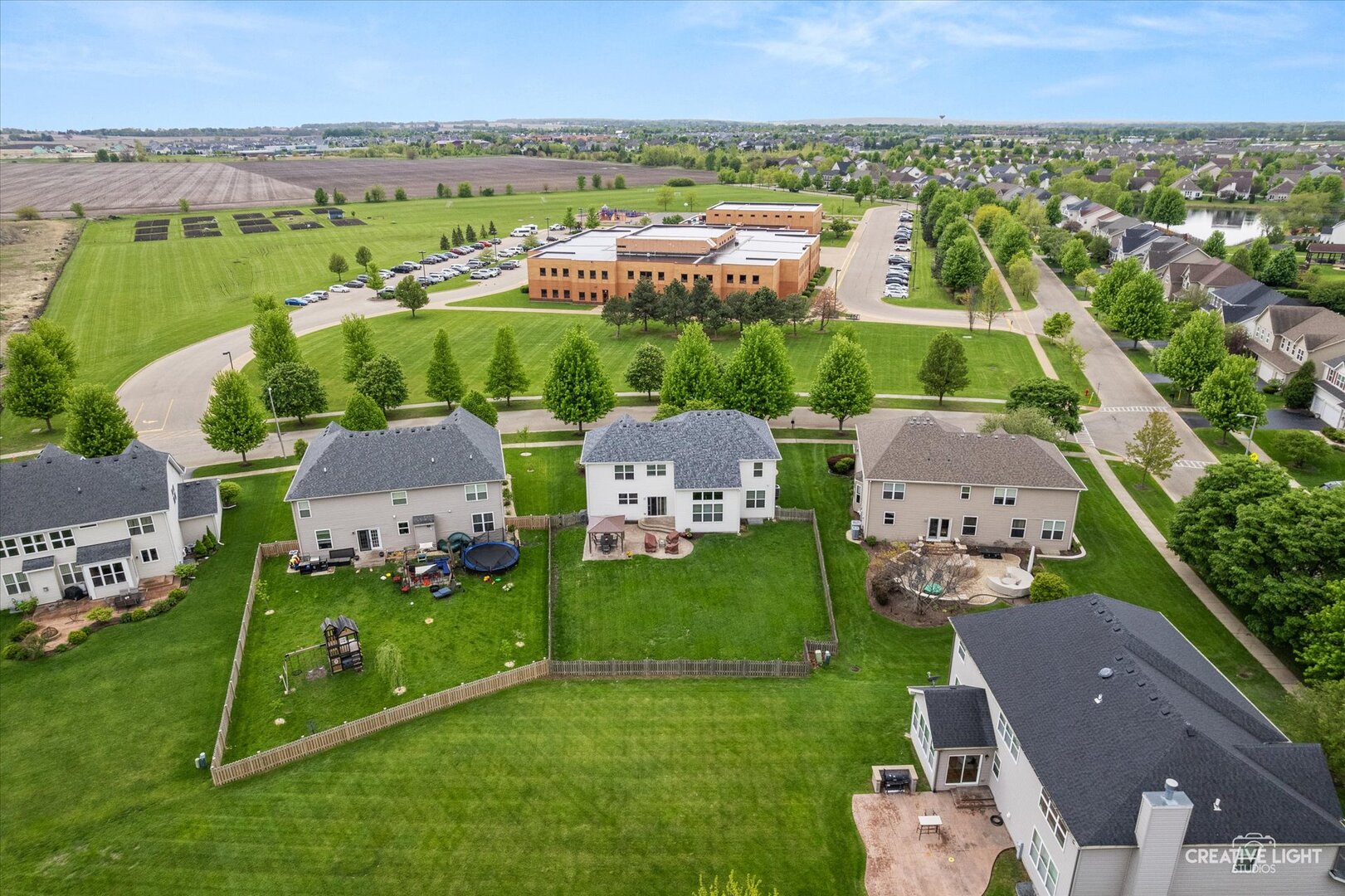703 Fairfield Drive, Oswego, IL 60543