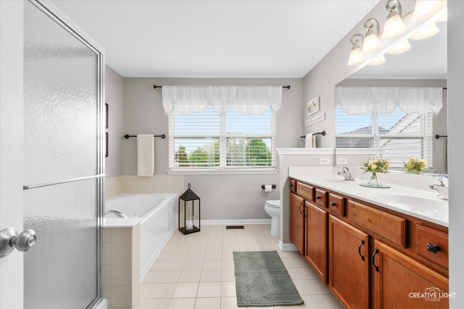 703 Fairfield Drive, Oswego, IL 60543