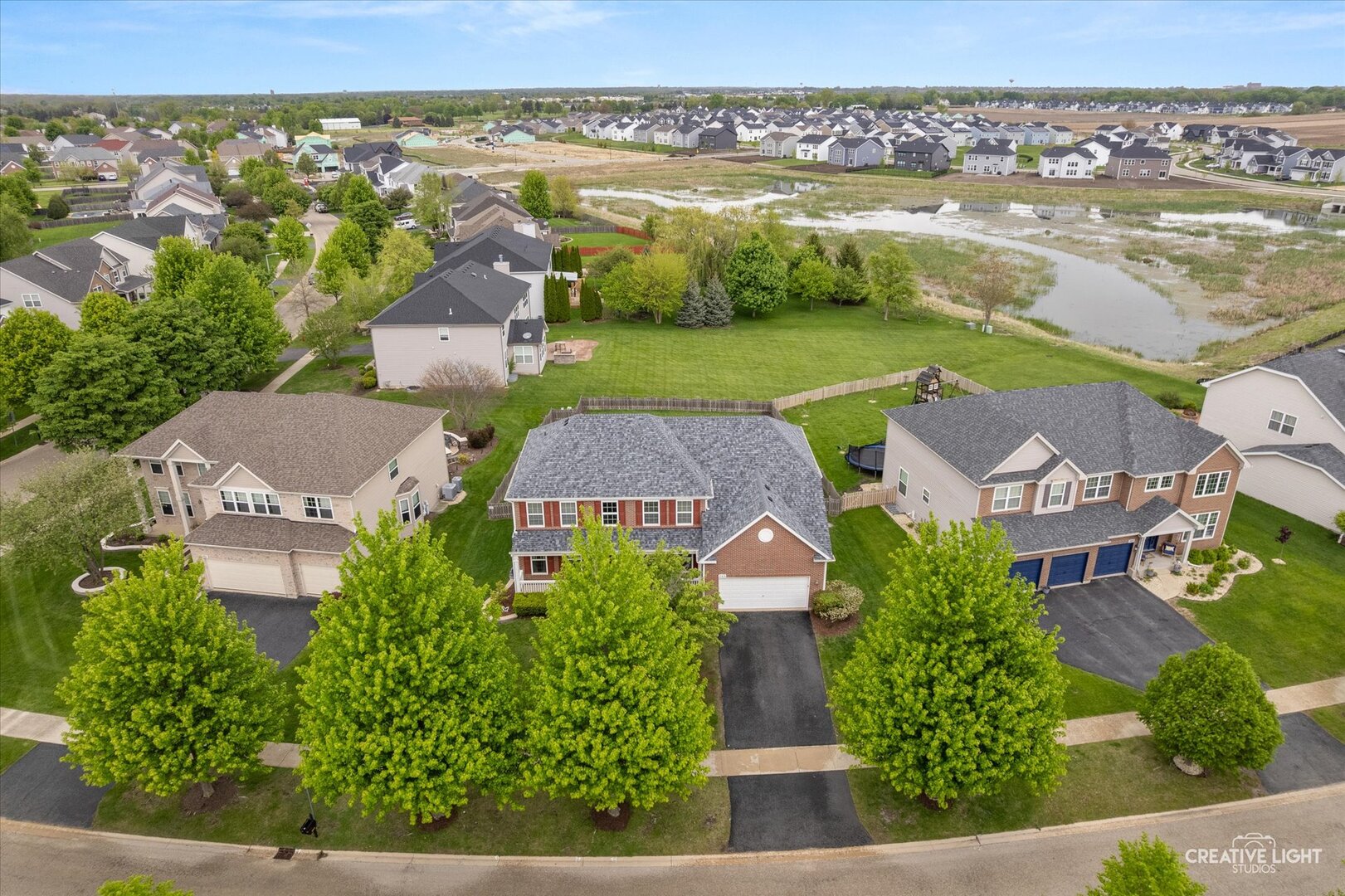 703 Fairfield Drive, Oswego, IL 60543