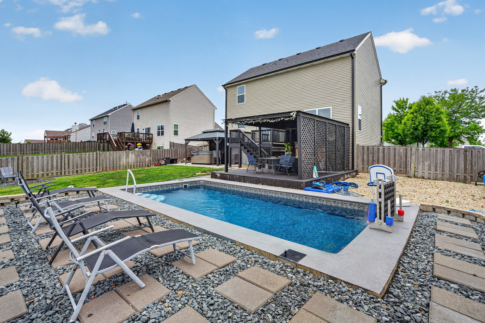 1902 Wildspring Parkway, Joliet, IL 60431