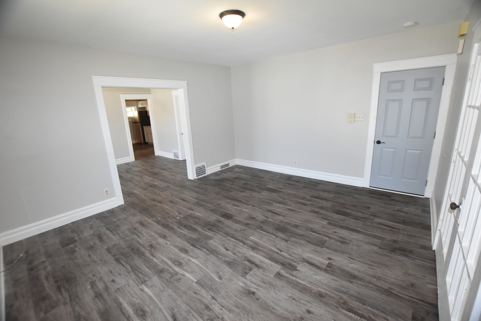545 Hammond Avenue #3, Aurora, IL 60506