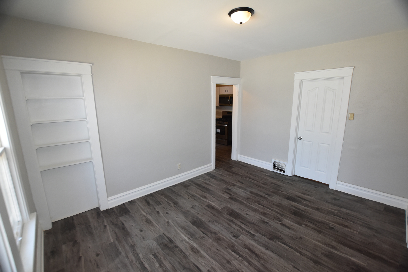 545 Hammond Avenue #3, Aurora, IL 60506