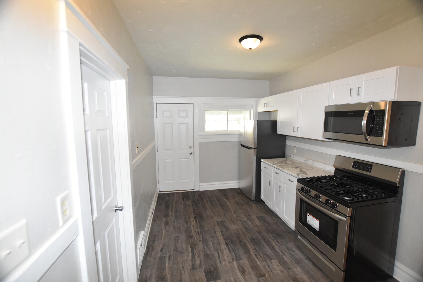 545 Hammond Avenue #3, Aurora, IL 60506