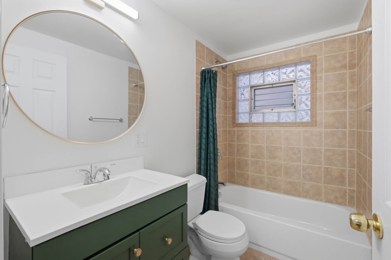 2741 N 75th Court #101, Elmwood Park, IL 60707