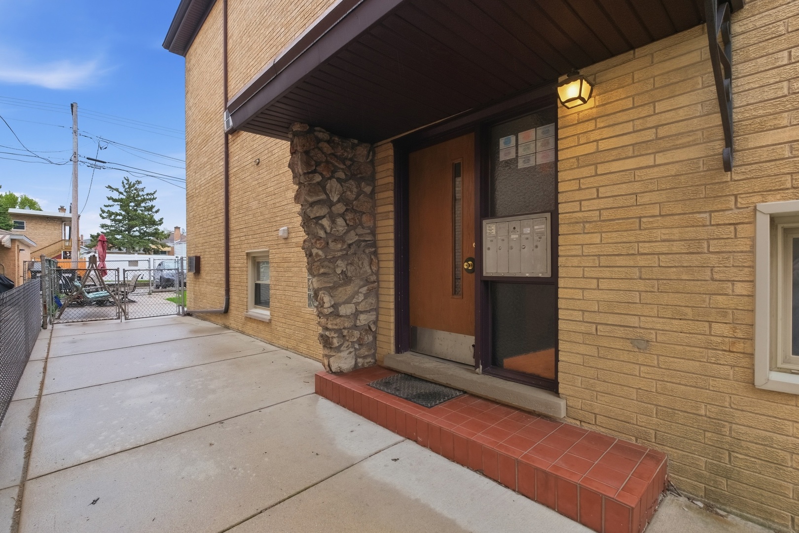 2741 N 75th Court #101, Elmwood Park, IL 60707